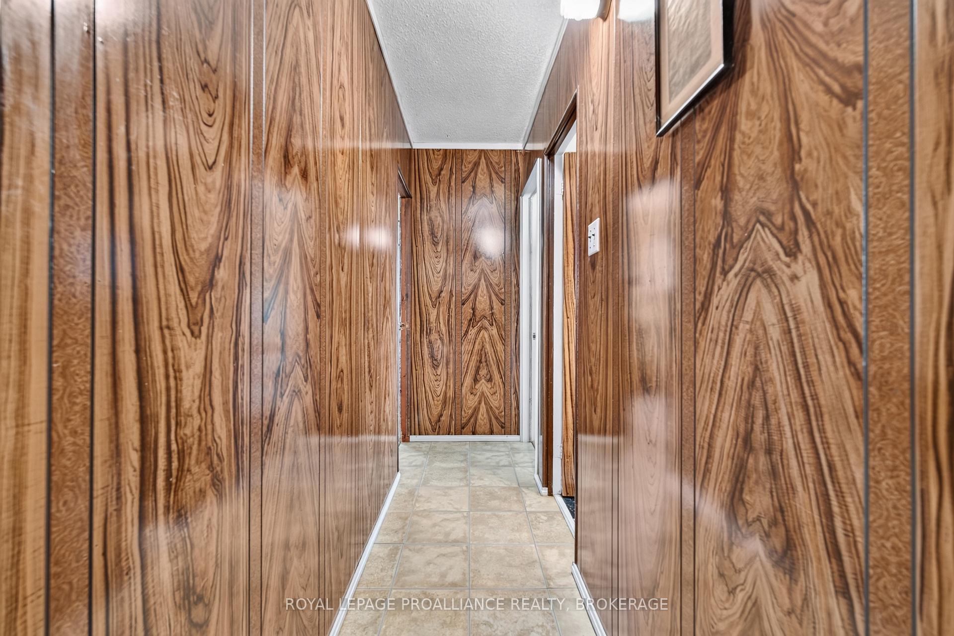 Photo 14 of 2871 Burbrook Road, Kingston, City North of 401 — HOMEH