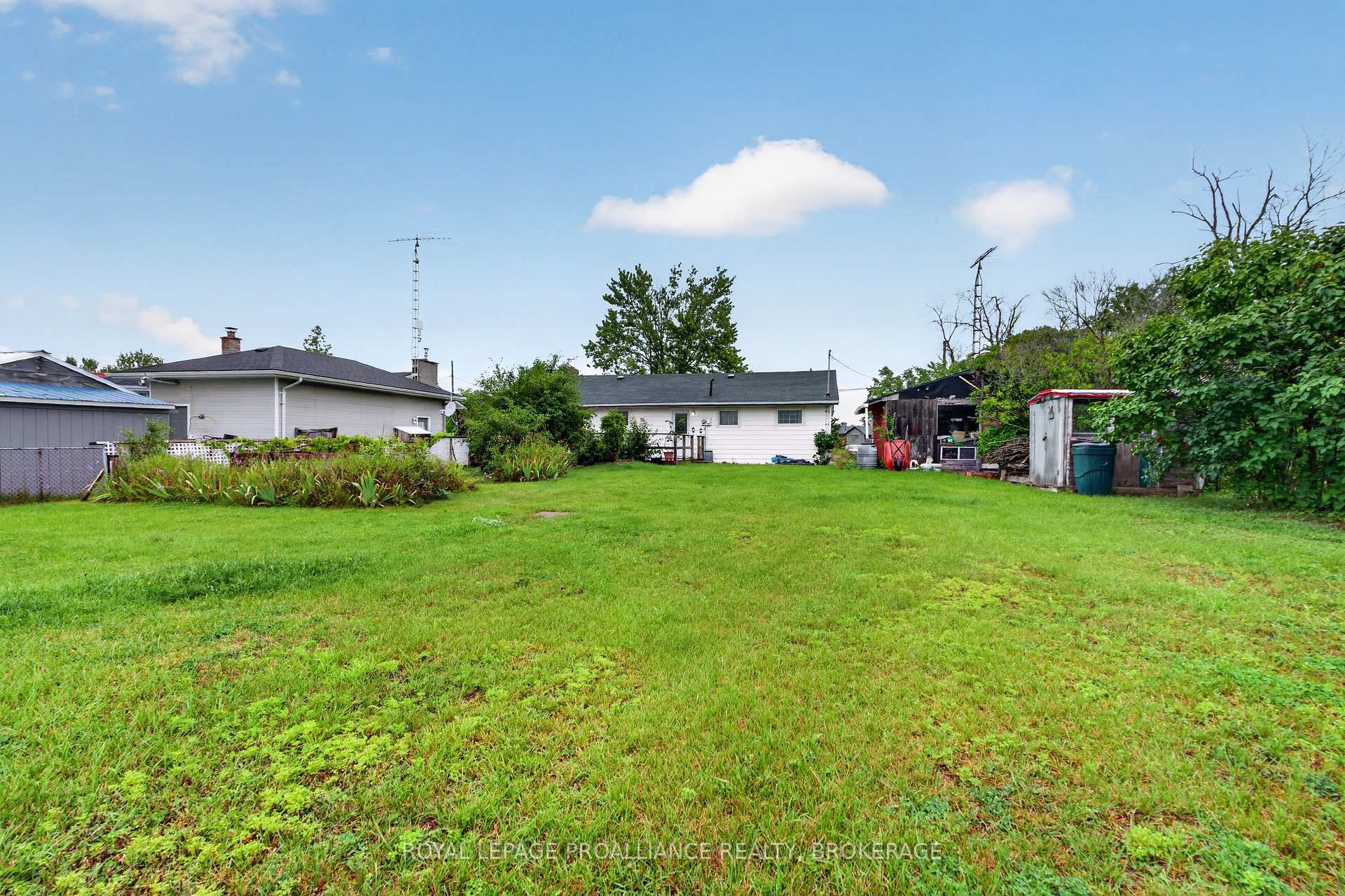 Photo 27 of 2871 Burbrook Road, Kingston, City North of 401 — HOMEH