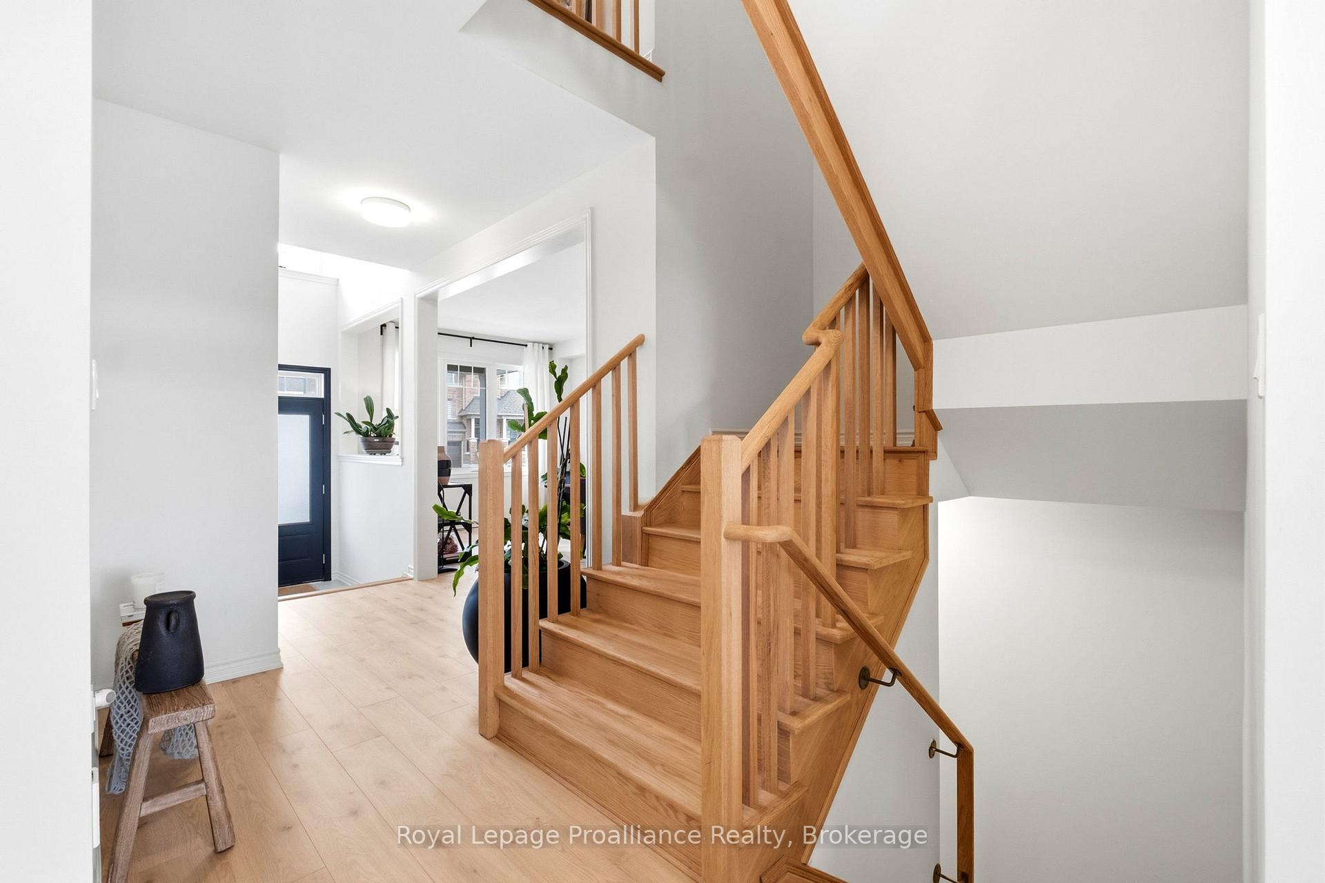 Photo 30 of 998 Trailsview Avenue, Cobourg — HOMEH