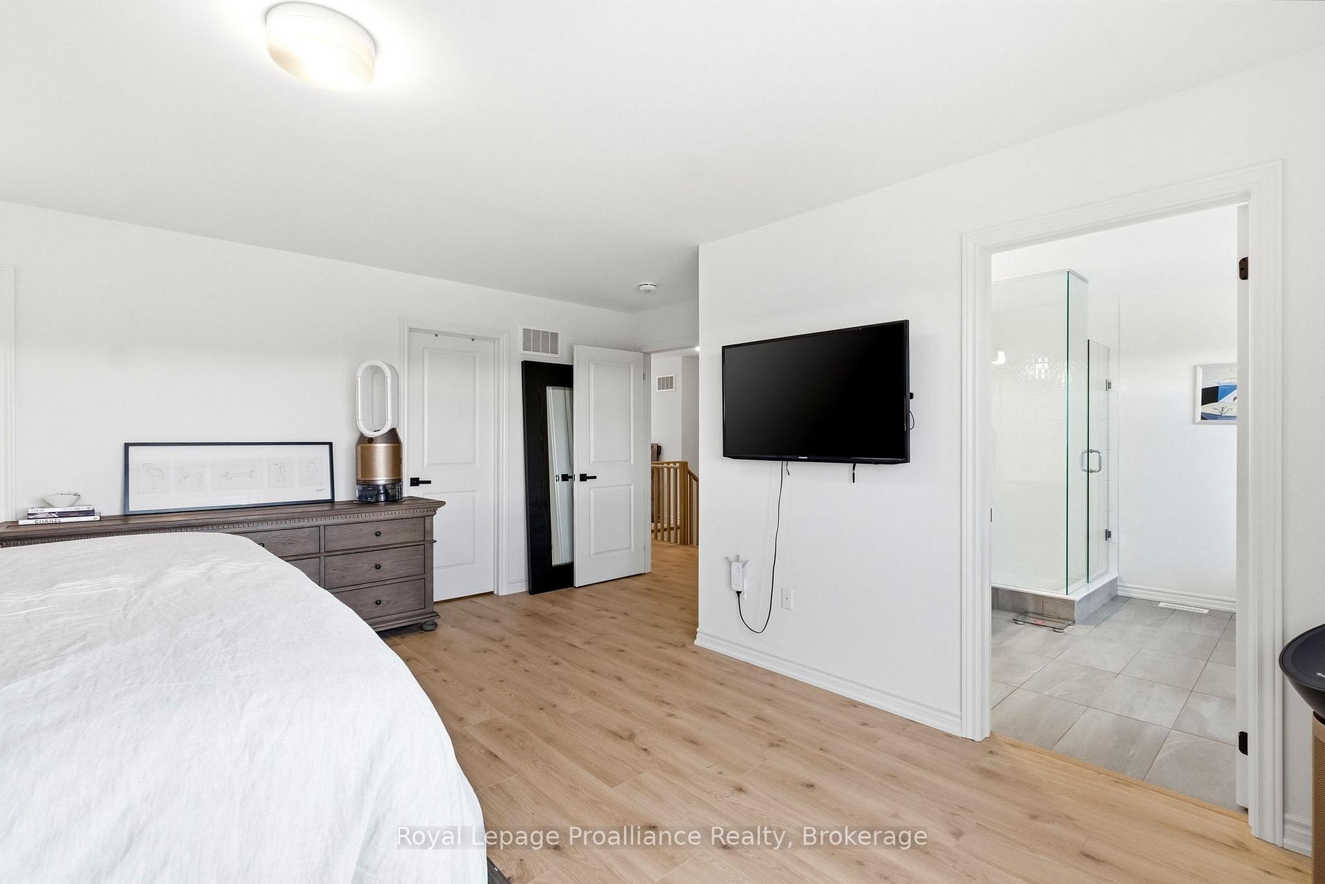 Photo 32 of 998 Trailsview Avenue, Cobourg — HOMEH