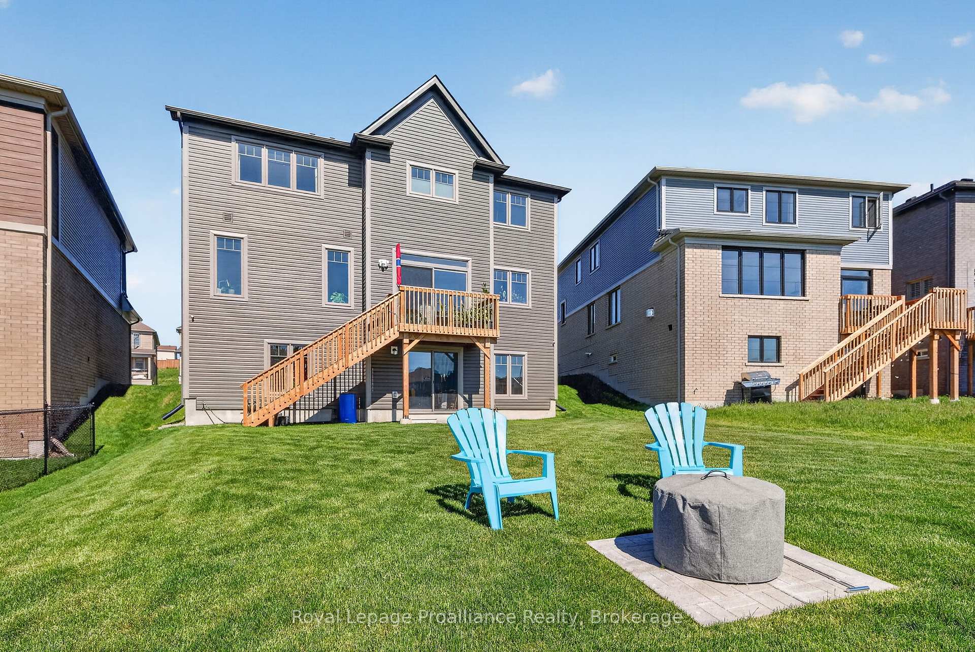 Photo 43 of 998 Trailsview Avenue, Cobourg — HOMEH