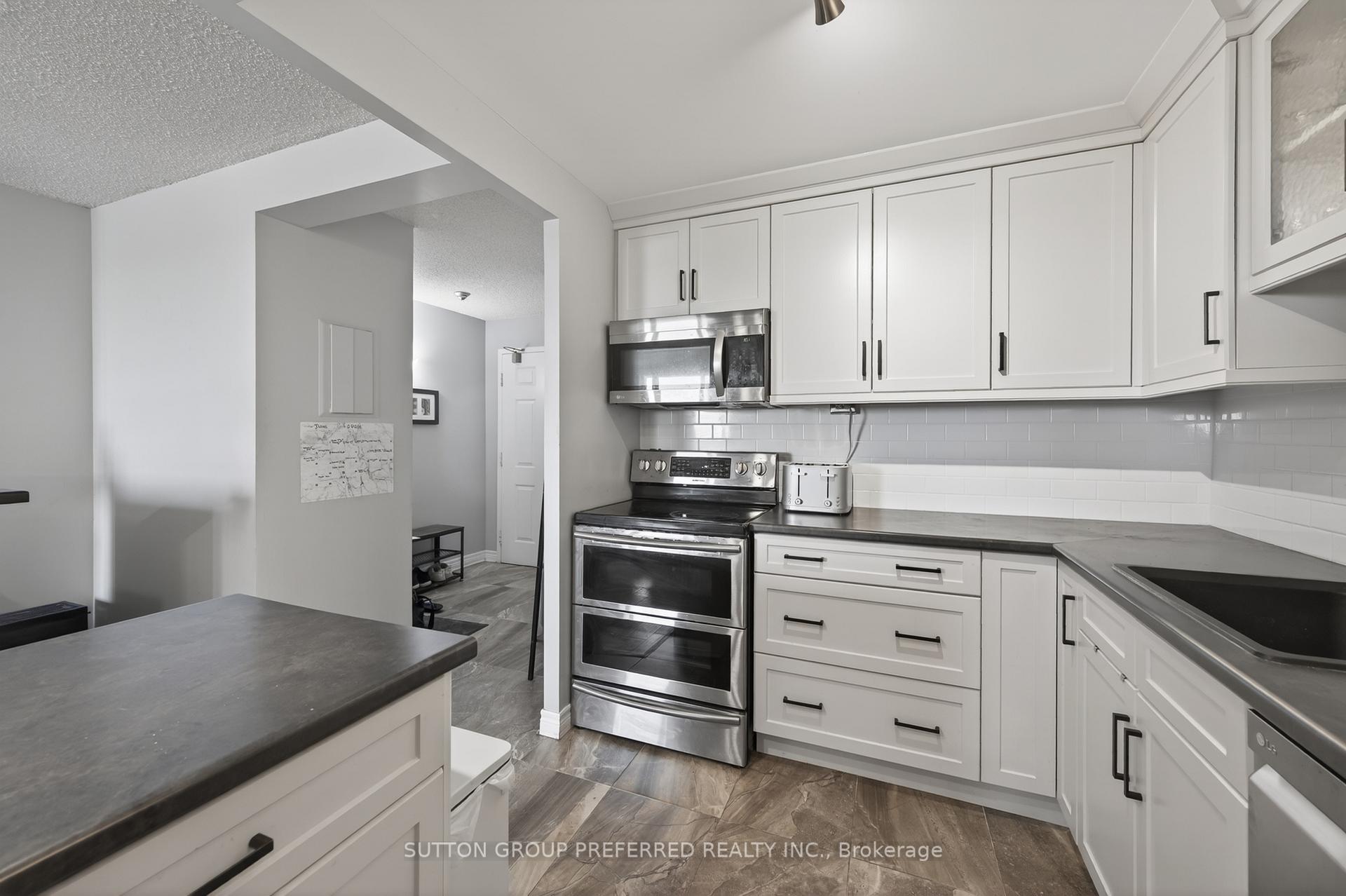 Photo 9 of Unit 704, 363 Colborne Street, London, East K — HOMEH