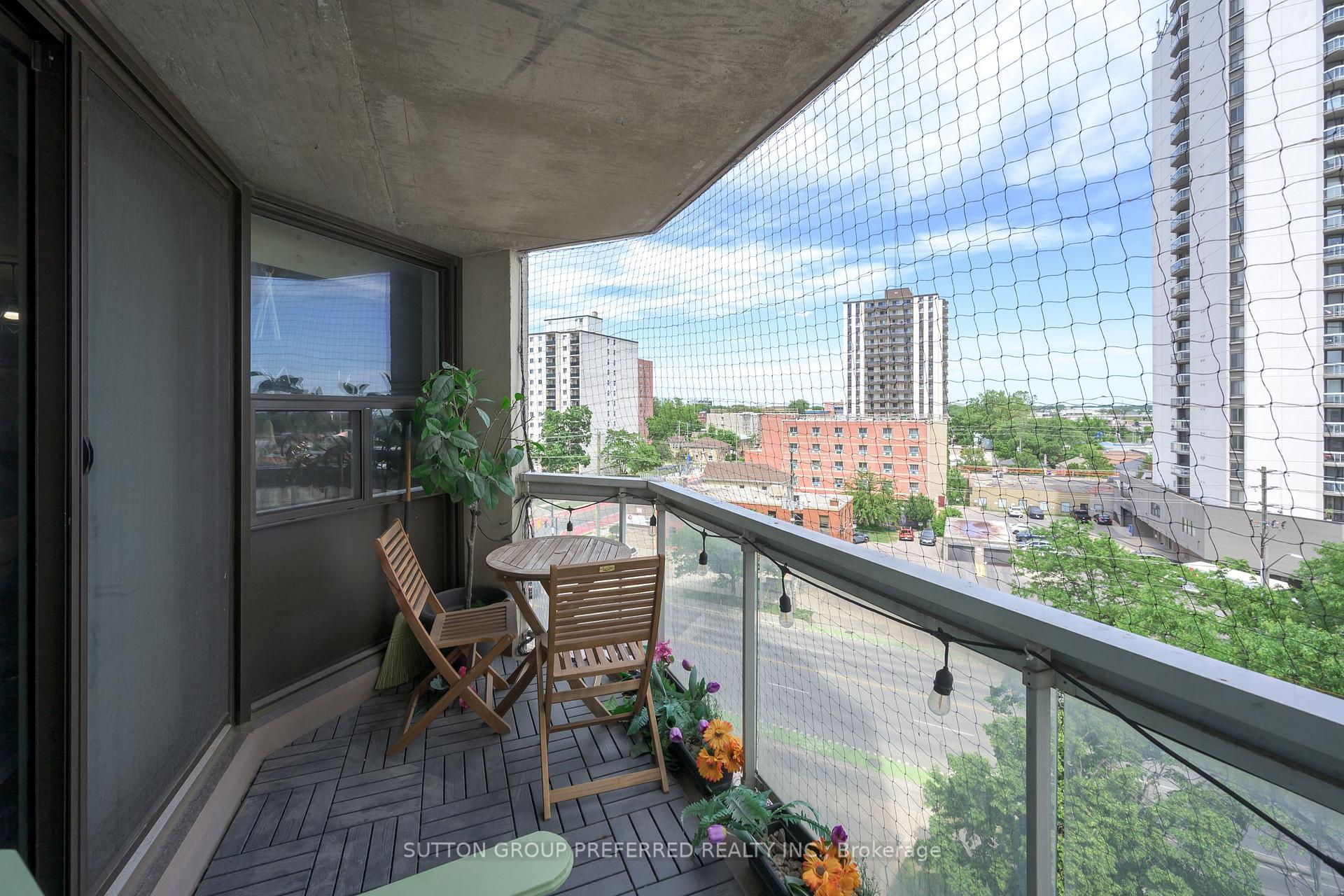 Photo 17 of Unit 704, 363 Colborne Street, London, East K — HOMEH