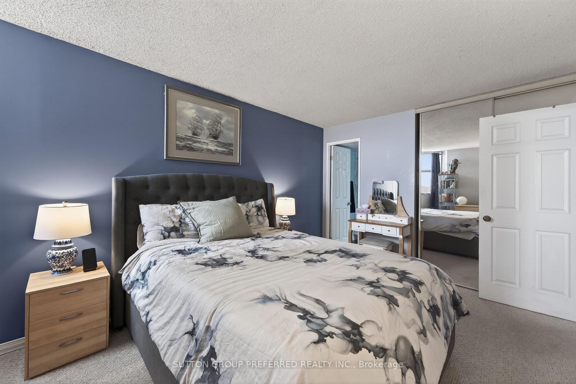 Photo 19 of Unit 704, 363 Colborne Street, London, East K — HOMEH