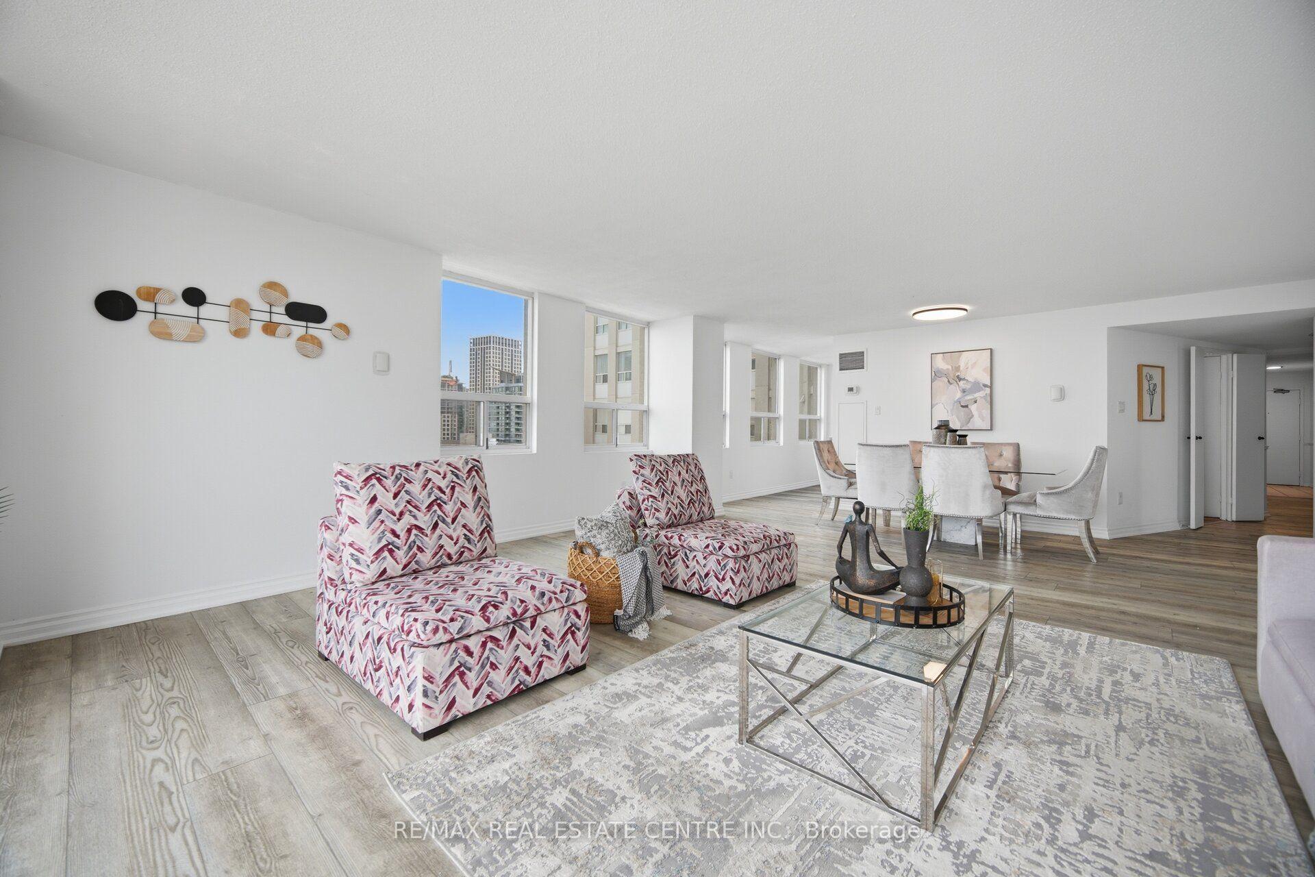 Photo 18 of Unit 2601, 3650 Kaneff Crescent, Mississauga, Mississauga Valleys — HOMEH