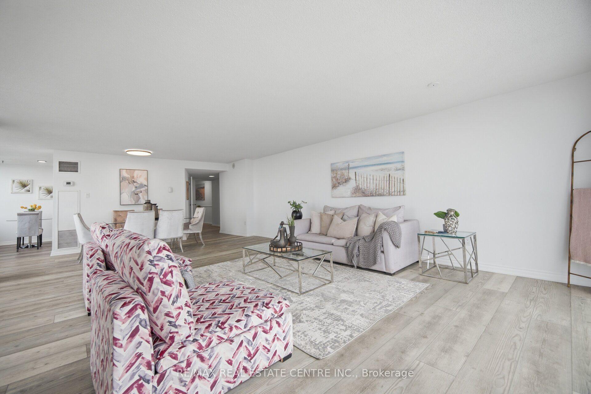 Photo 20 of Unit 2601, 3650 Kaneff Crescent, Mississauga, Mississauga Valleys — HOMEH