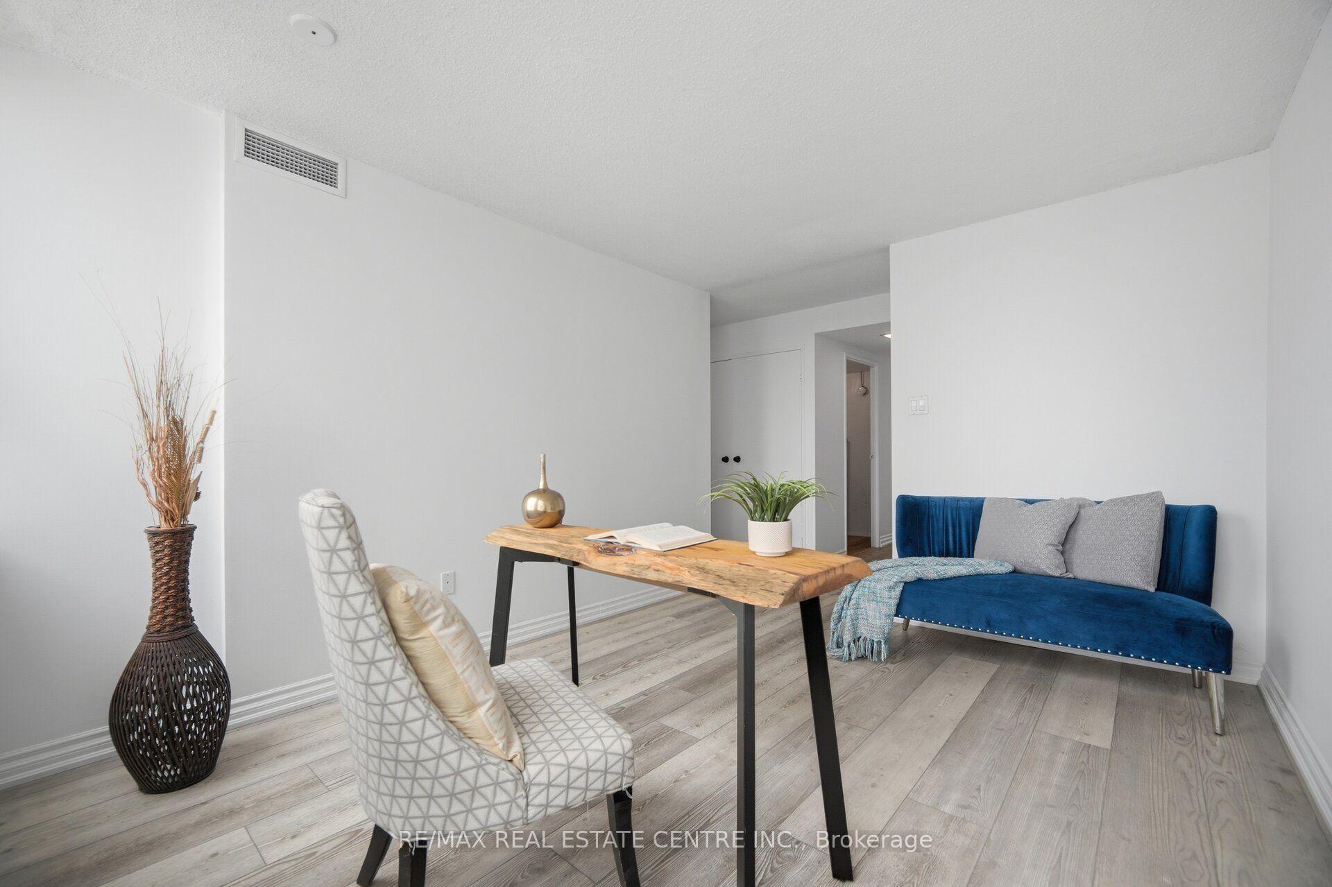 Photo 34 of Unit 2601, 3650 Kaneff Crescent, Mississauga, Mississauga Valleys — HOMEH