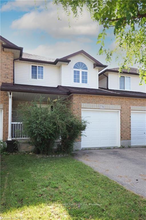 Photo 3 of 776 Paris Boulevard, Waterloo, Beechwood West — HOMEH