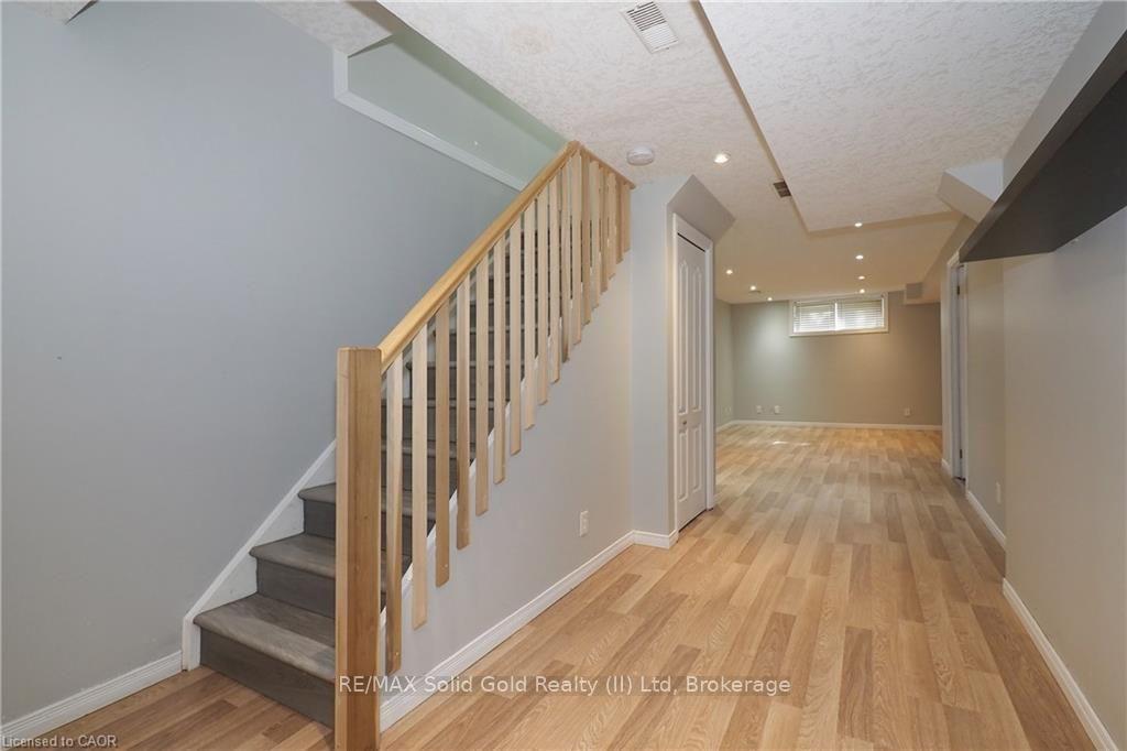Photo 33 of 776 Paris Boulevard, Waterloo, Beechwood West — HOMEH