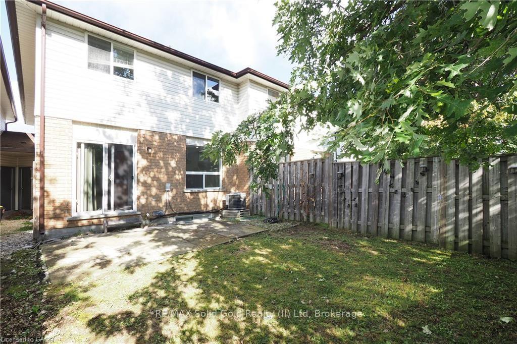 Photo 38 of 776 Paris Boulevard, Waterloo, Beechwood West — HOMEH