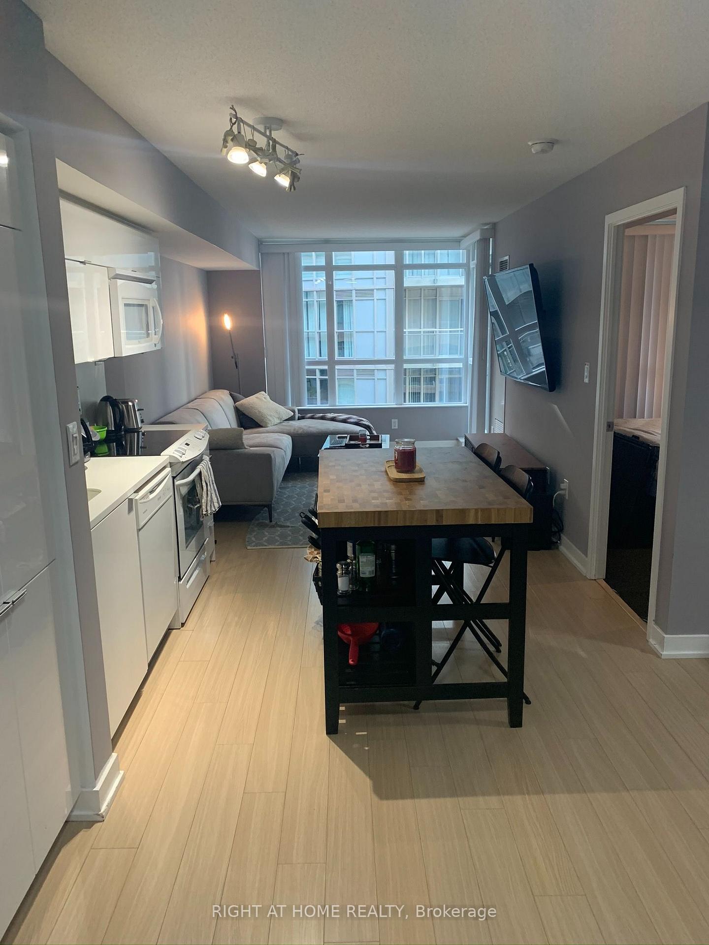 Photo 7 of Unit 549, 151 Dan Leckie Way, Toronto, Waterfront Communities — HOMEH