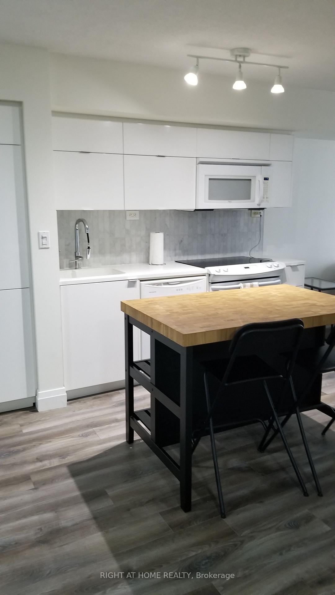 Photo 10 of Unit 549, 151 Dan Leckie Way, Toronto, Waterfront Communities — HOMEH