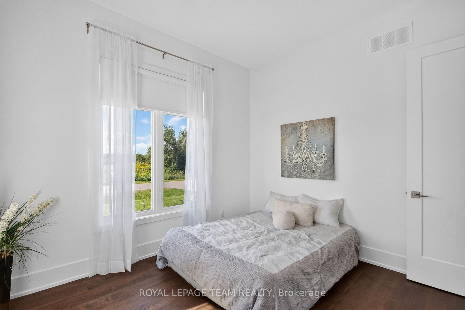 Photo 27 of 4050 Perennial Way, Ottawa, Greely — HOMEH