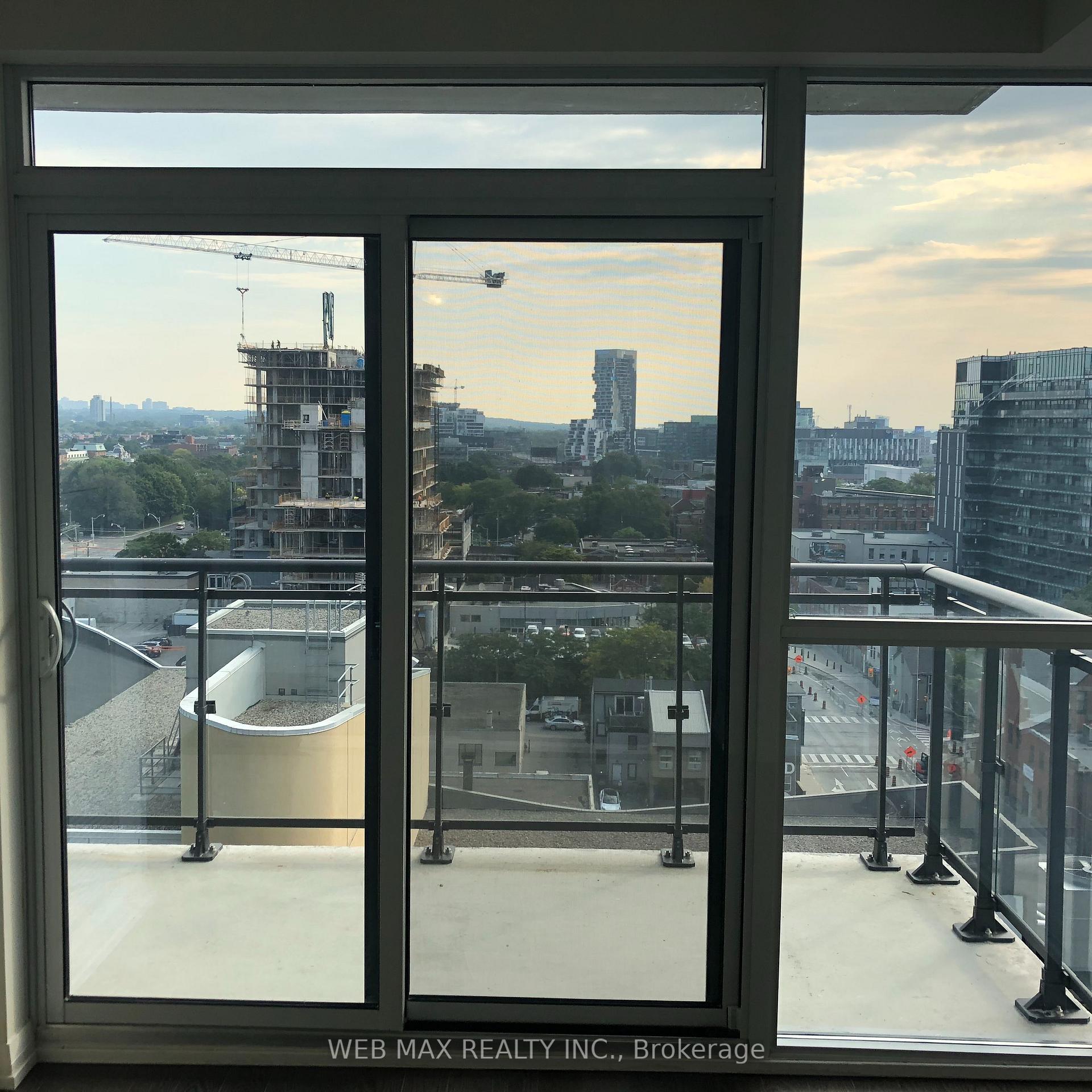 Photo 2 of Unit 1527, 460 Adelaide Abbey E, Toronto, Moss Park — HOMEH