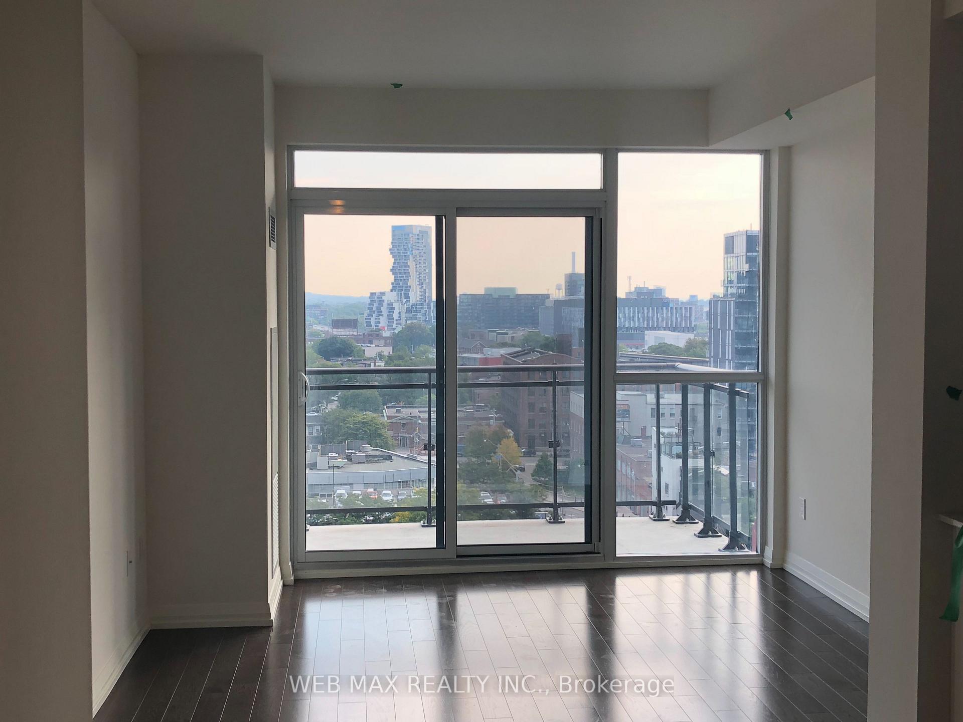Photo 3 of Unit 1527, 460 Adelaide Abbey E, Toronto, Moss Park — HOMEH