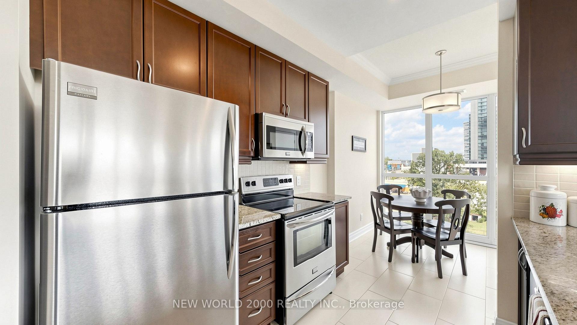 Photo 13 of Unit 502, 100 John Street, Brampton, Downtown Brampton — HOMEH