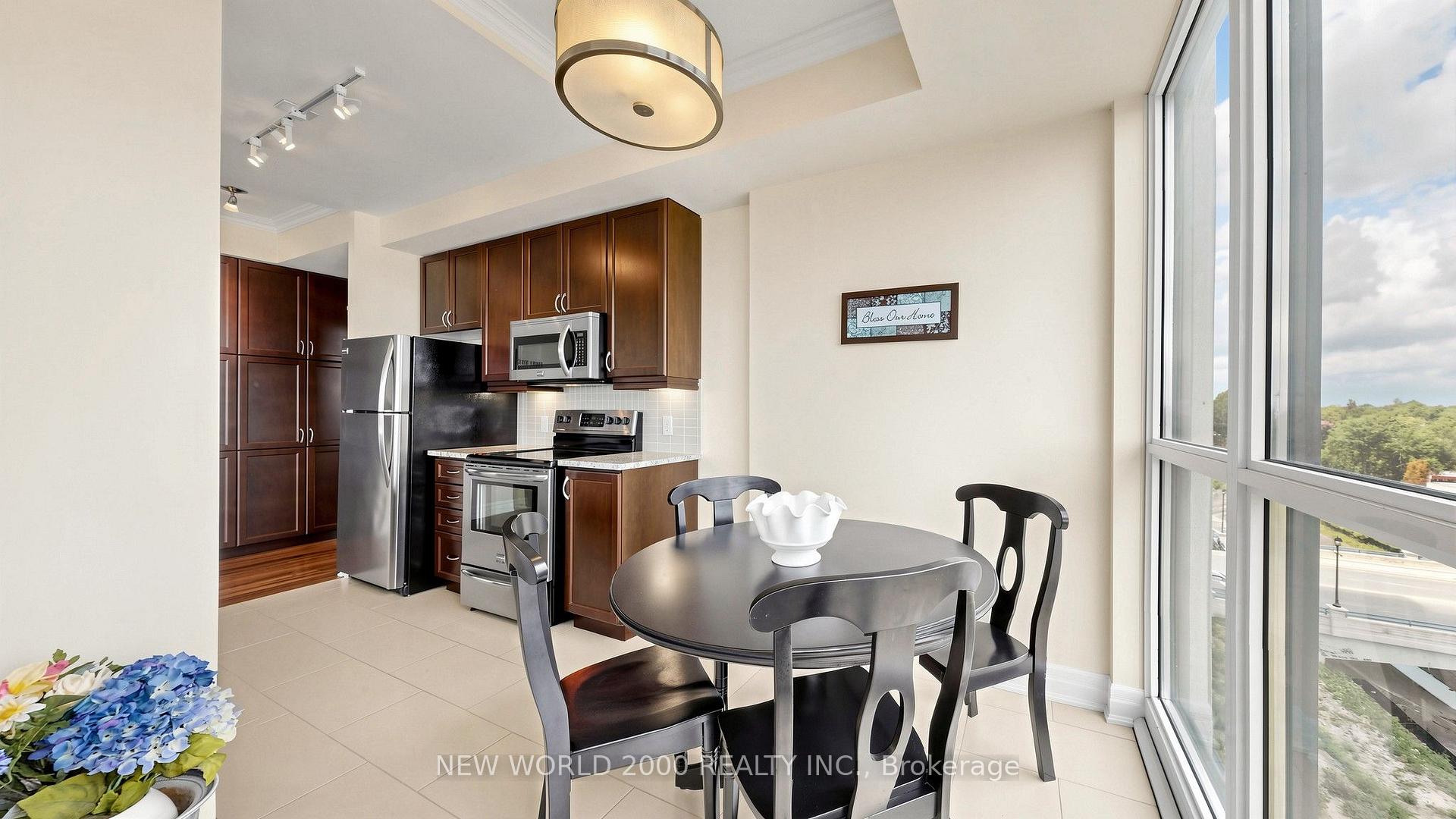 Photo 15 of Unit 502, 100 John Street, Brampton, Downtown Brampton — HOMEH