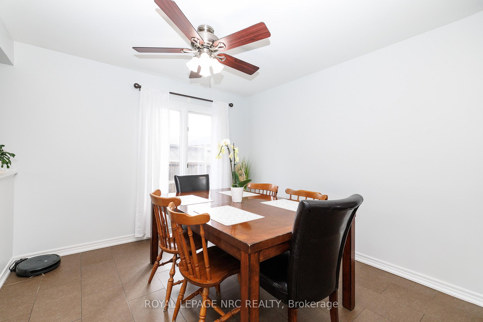 Photo 6 of 16 Leonard Drive, St. Catharines, Rykert/Vansickle — HOMEH