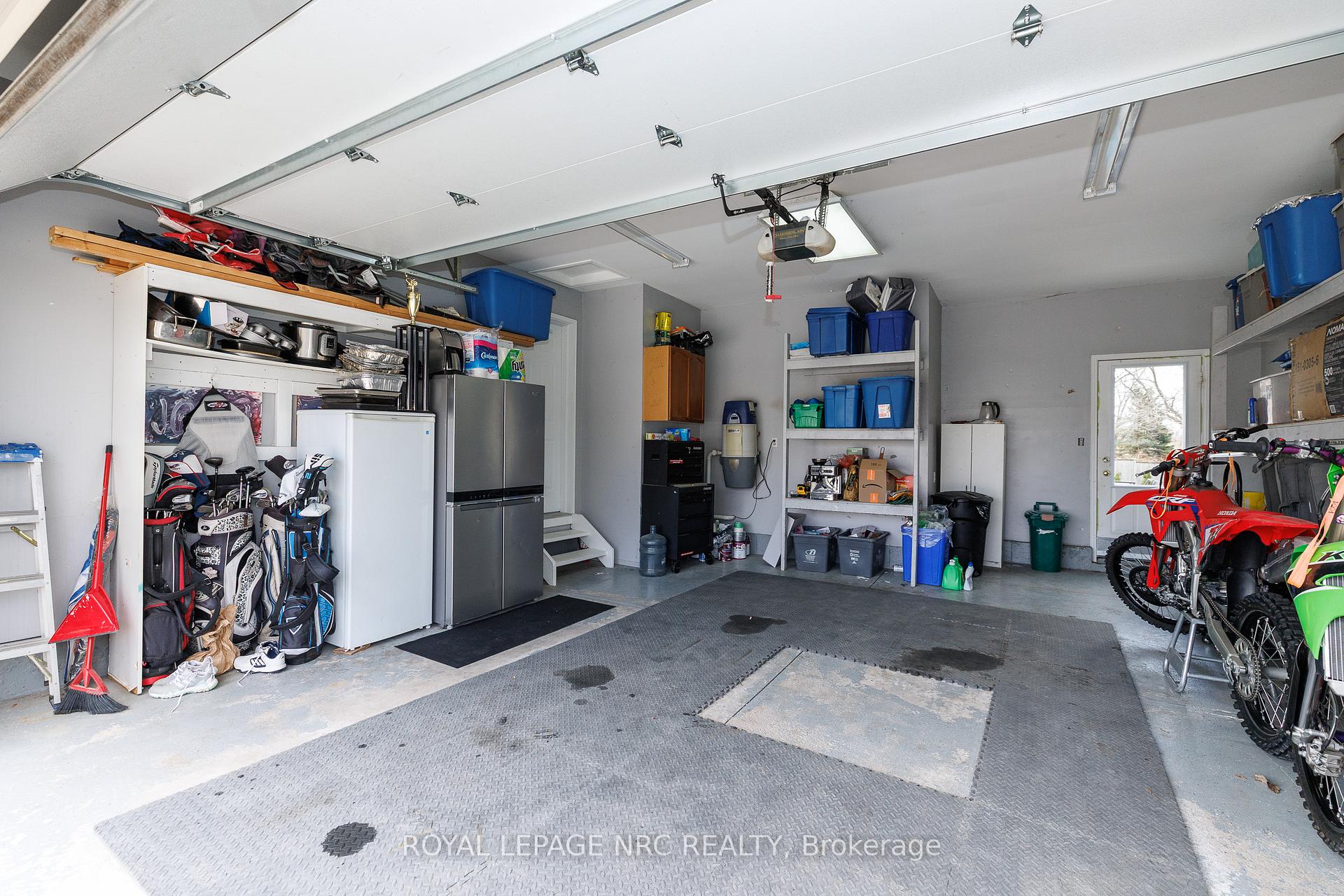 Photo 34 of 16 Leonard Drive, St. Catharines, Rykert/Vansickle — HOMEH
