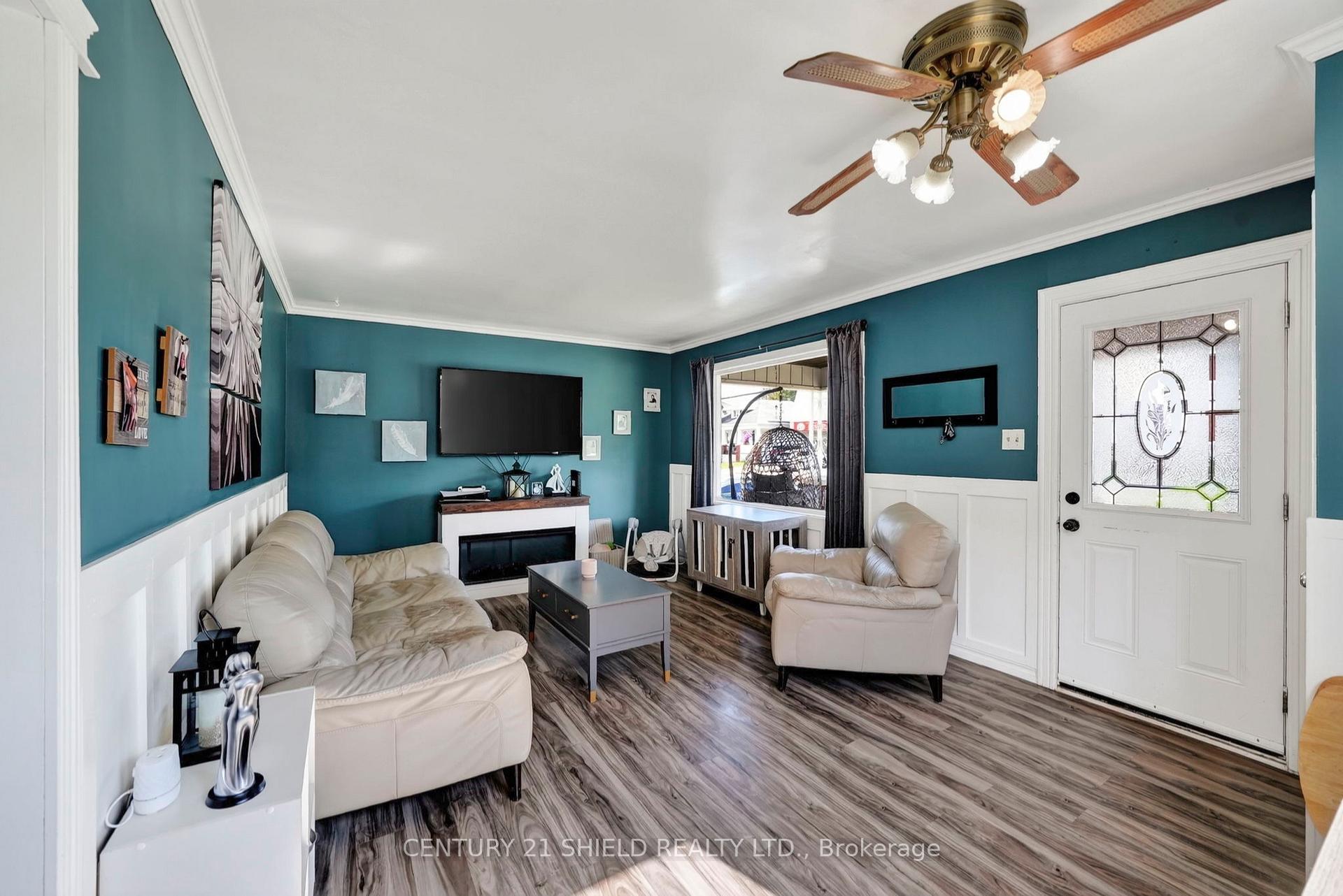 Photo 6 of 712 First Street E, Cornwall, Cornwall — HOMEH