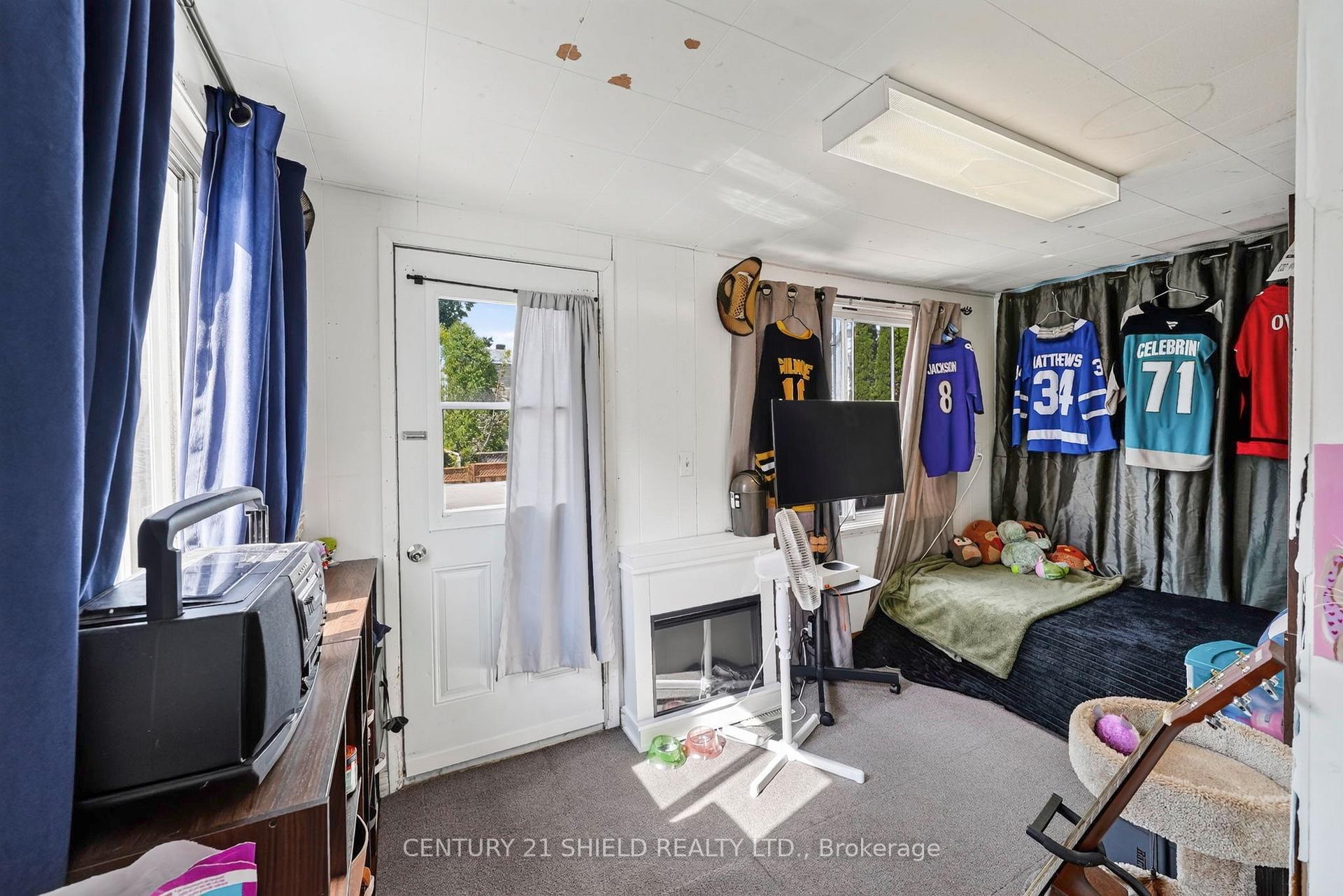 Photo 14 of 712 First Street E, Cornwall, Cornwall — HOMEH