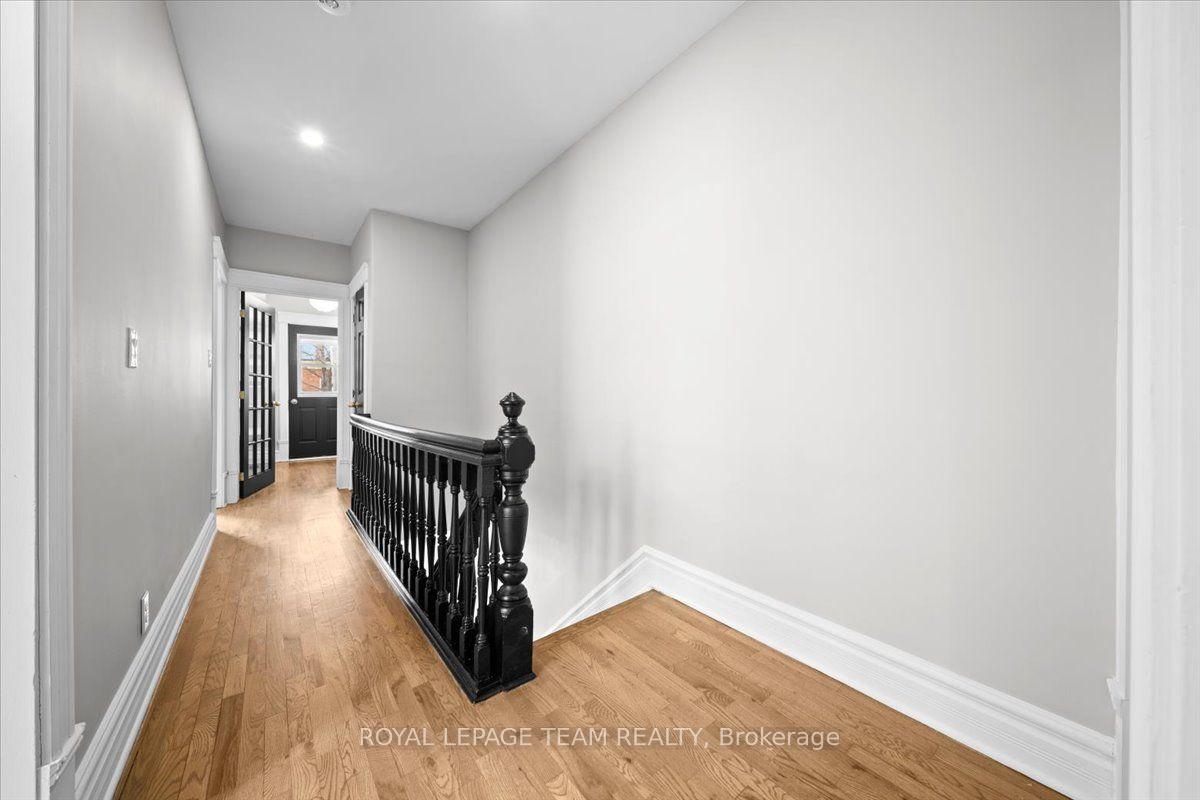 Photo 15 of 132 Elm Street, Ottawa, West Centre Town — HOMEH