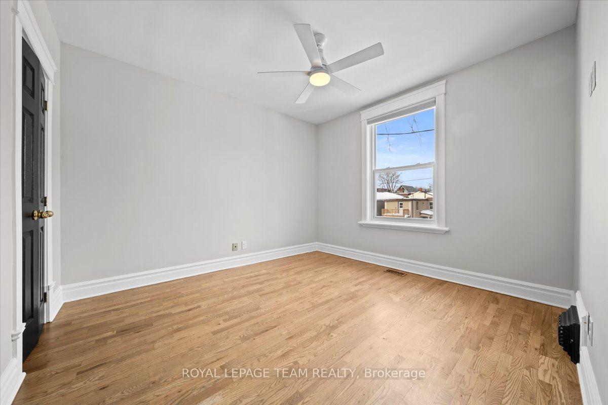 Photo 17 of 132 Elm Street, Ottawa, West Centre Town — HOMEH