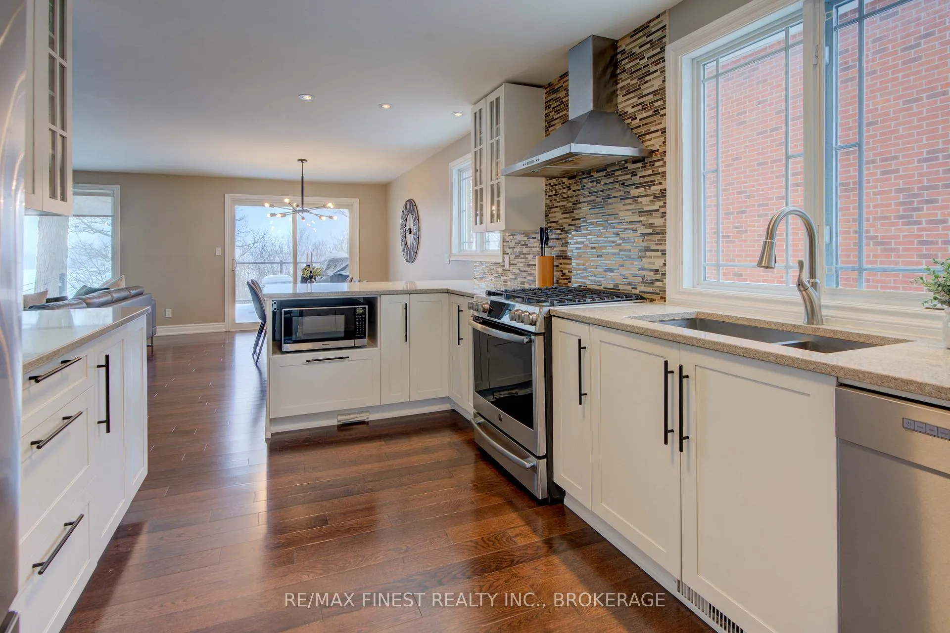 Photo 9 of 58 Point St Mark Drive, Kingston, Kingston East (Incl Barret Crt) — HOMEH