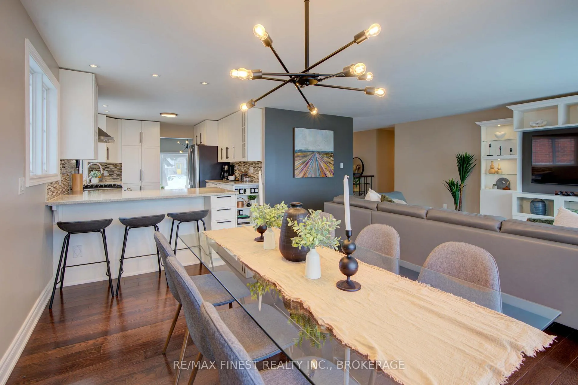 Photo 18 of 58 Point St Mark Drive, Kingston, Kingston East (Incl Barret Crt) — HOMEH