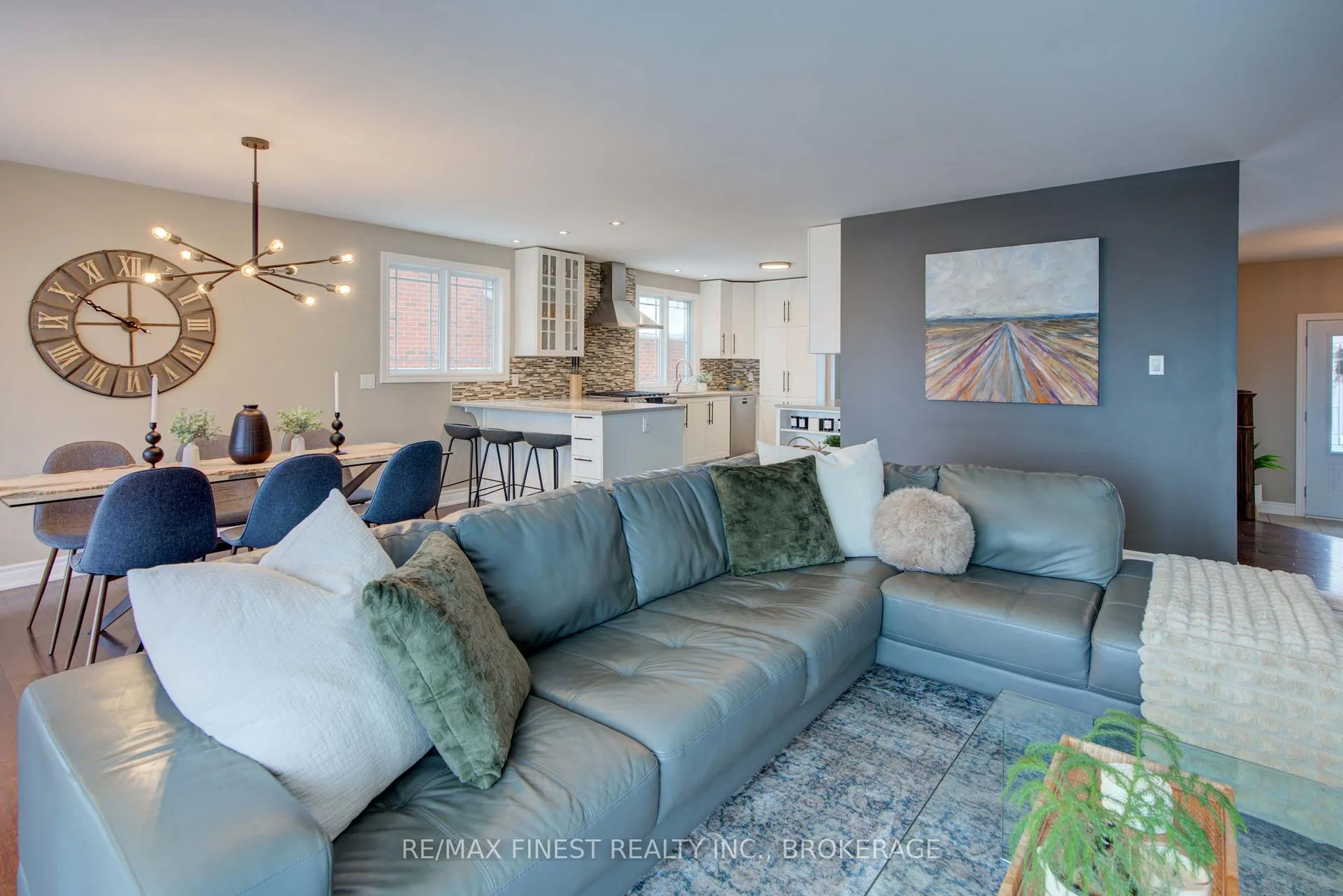 Photo 22 of 58 Point St Mark Drive, Kingston, Kingston East (Incl Barret Crt) — HOMEH