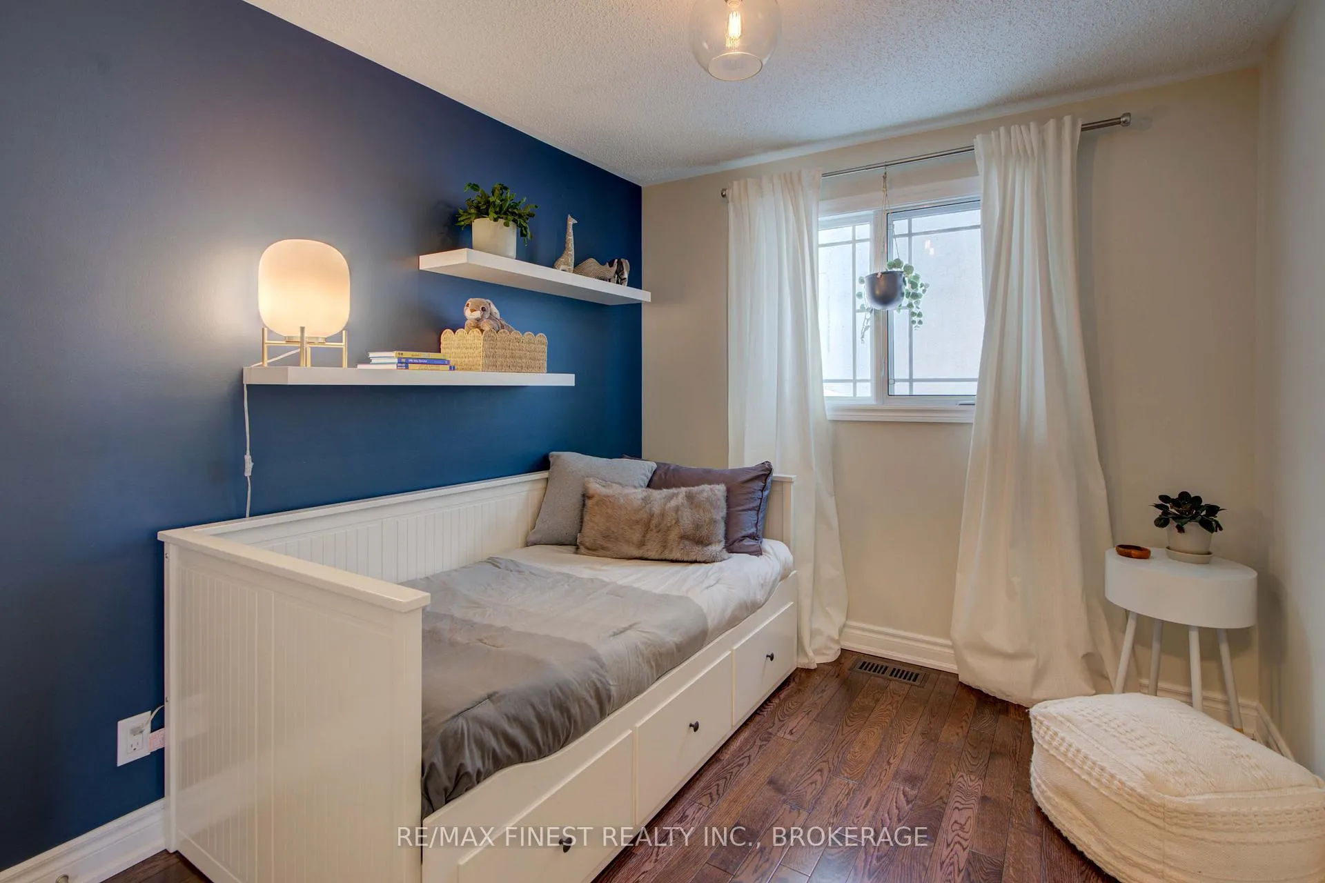 Photo 26 of 58 Point St Mark Drive, Kingston, Kingston East (Incl Barret Crt) — HOMEH