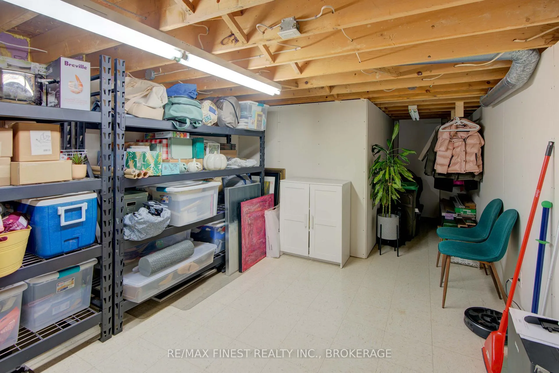Photo 36 of 58 Point St Mark Drive, Kingston, Kingston East (Incl Barret Crt) — HOMEH