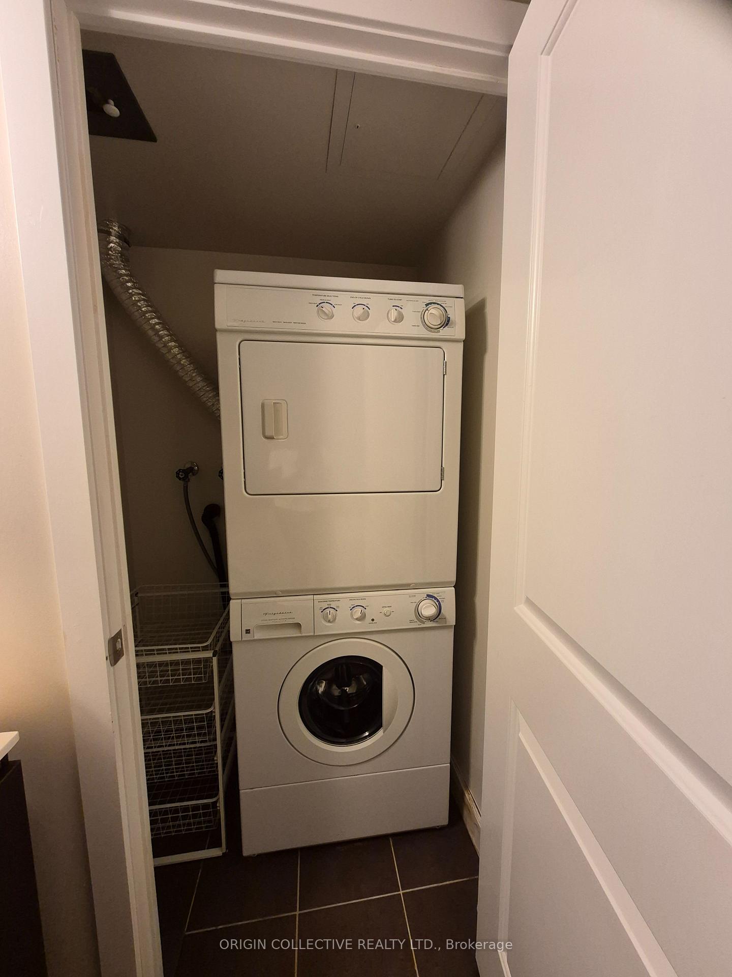 Photo 8 of 100 Western Battery Rd 1404, Toronto, Niagara — HOMEH