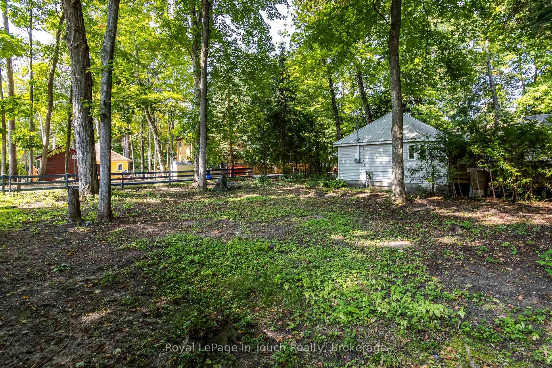 Photo 32 of 171 Oliver Drive, Tiny, Rural Tiny — HOMEH