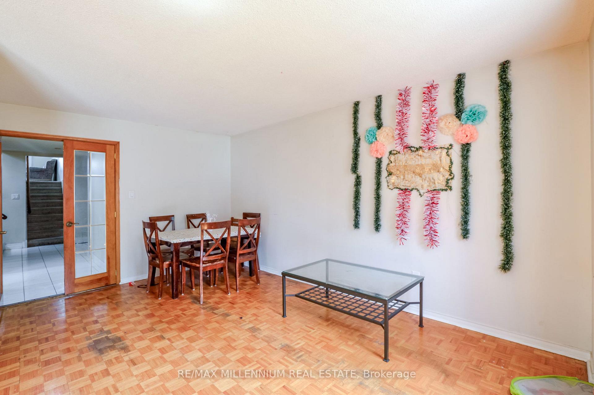 Photo 11 of 651 Shetani Place, Mississauga, Creditview — HOMEH