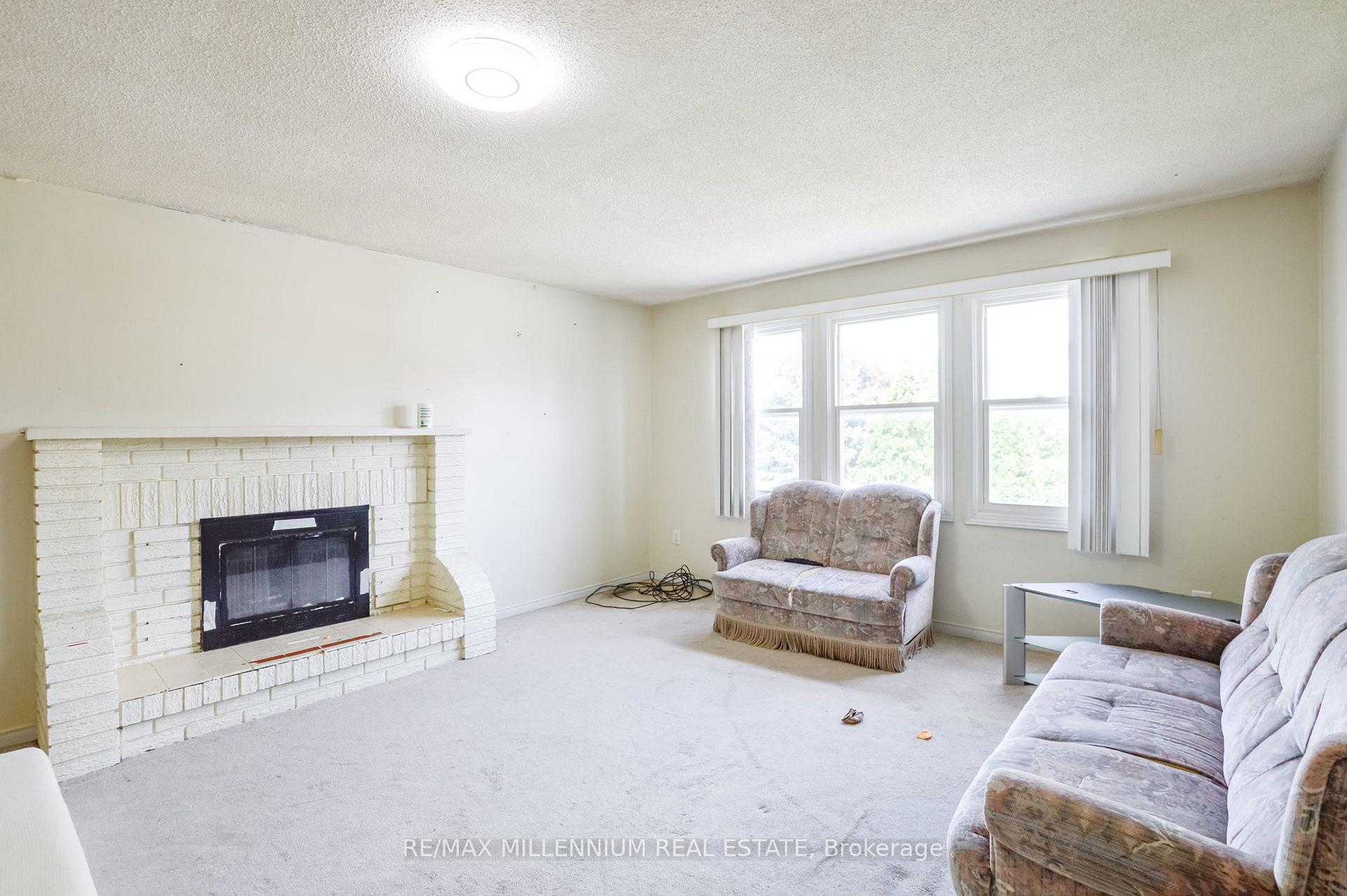 Photo 12 of 651 Shetani Place, Mississauga, Creditview — HOMEH