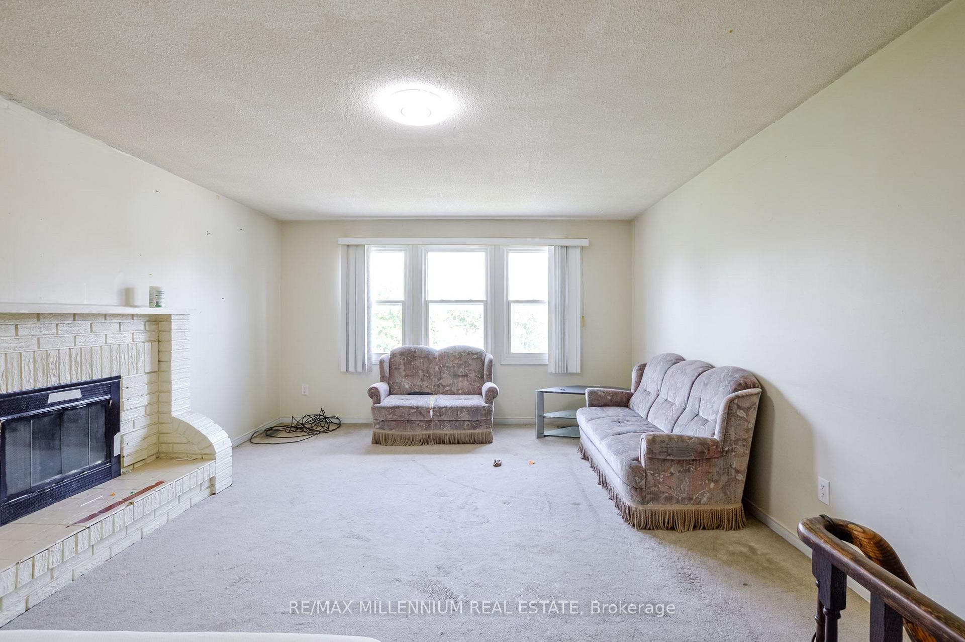 Photo 13 of 651 Shetani Place, Mississauga, Creditview — HOMEH