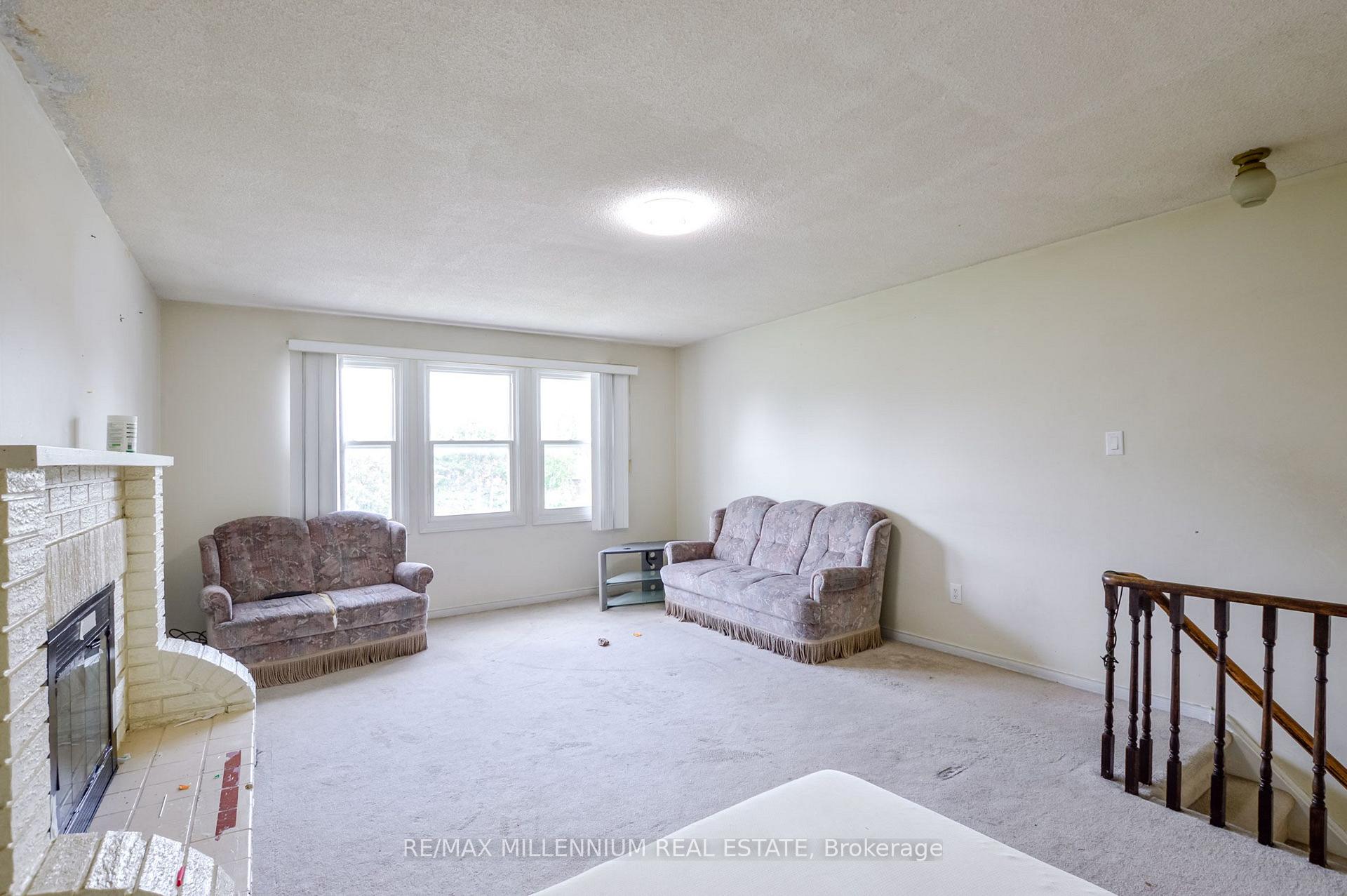 Photo 14 of 651 Shetani Place, Mississauga, Creditview — HOMEH