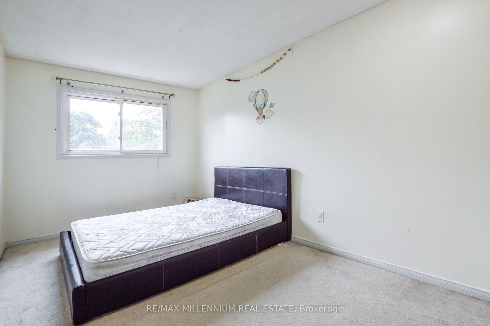 Photo 24 of 651 Shetani Place, Mississauga, Creditview — HOMEH