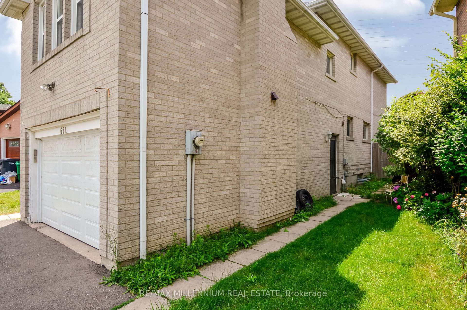 Photo 27 of 651 Shetani Place, Mississauga, Creditview — HOMEH