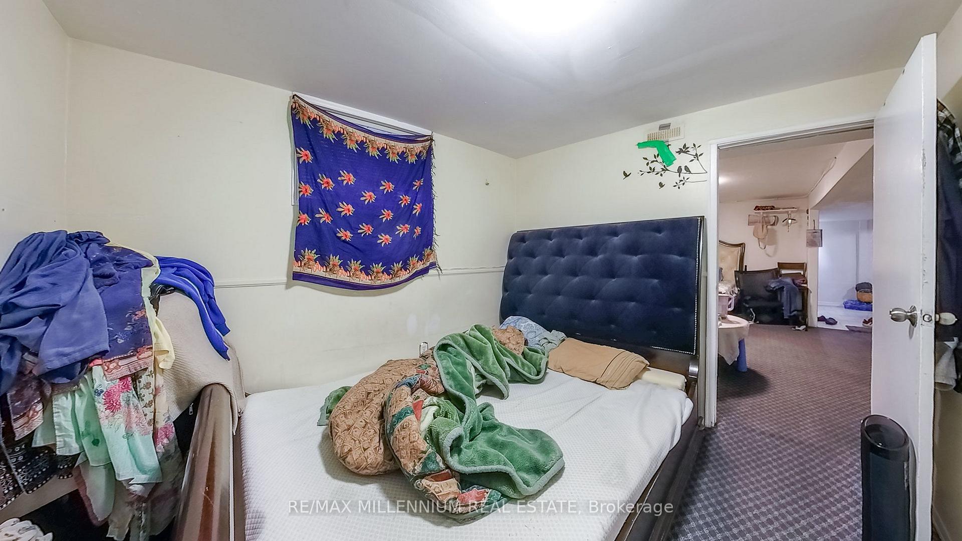 Photo 34 of 651 Shetani Place, Mississauga, Creditview — HOMEH