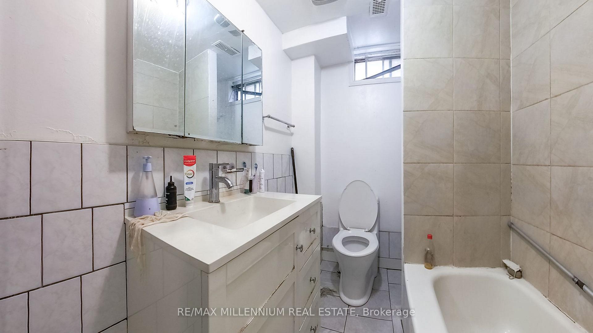 Photo 37 of 651 Shetani Place, Mississauga, Creditview — HOMEH