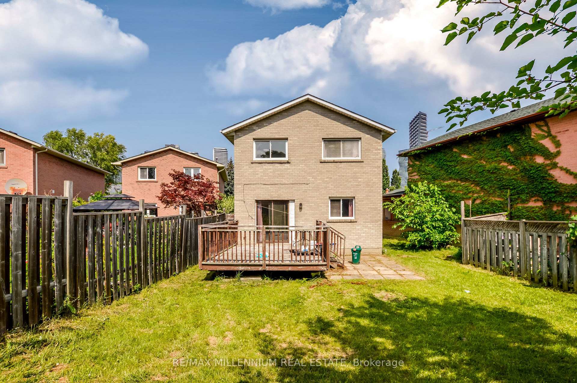 Photo 38 of 651 Shetani Place, Mississauga, Creditview — HOMEH