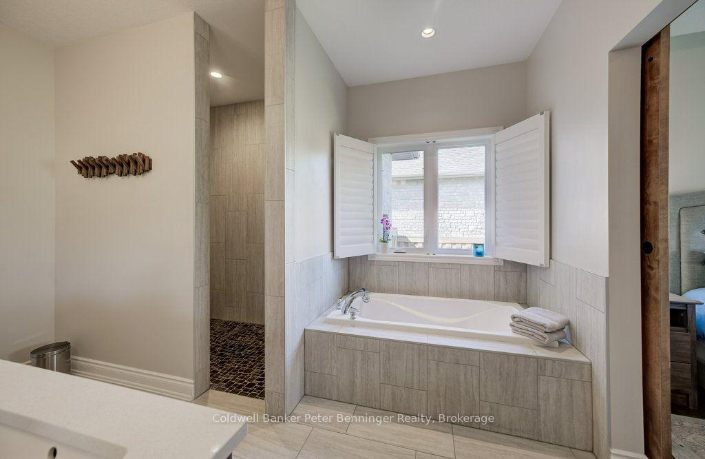 Photo 20 of 354 Westwood Drive, Brockton — HOMEH