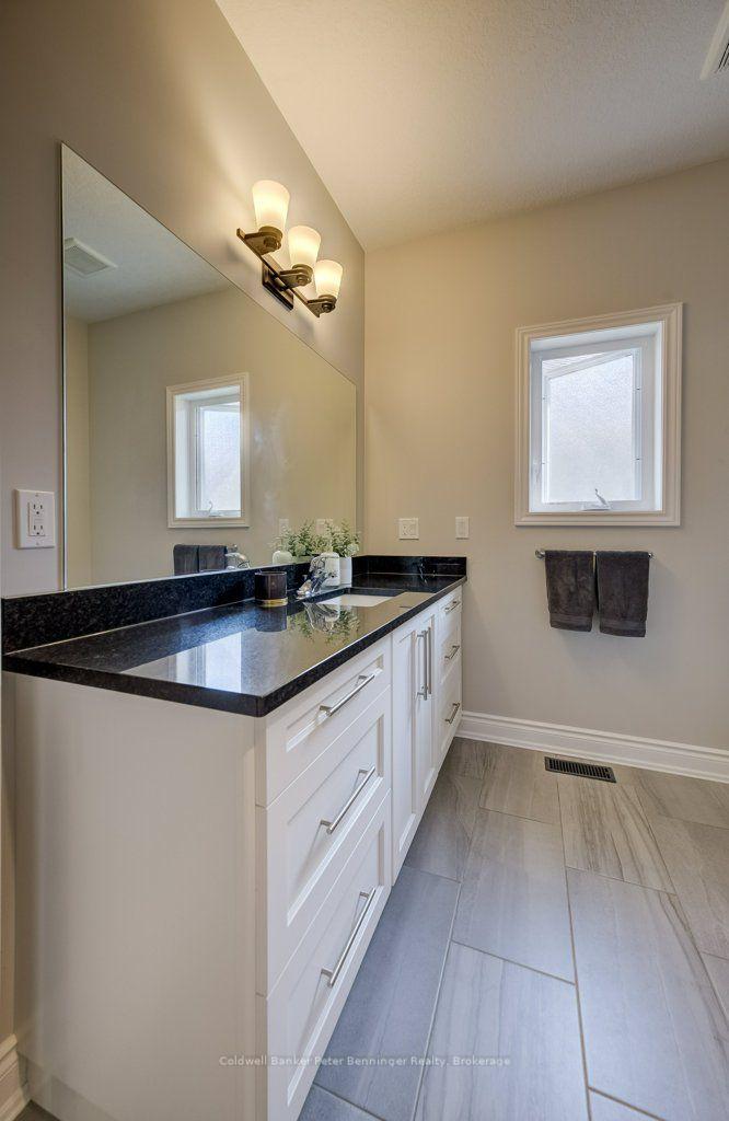 Photo 25 of 354 Westwood Drive, Brockton — HOMEH