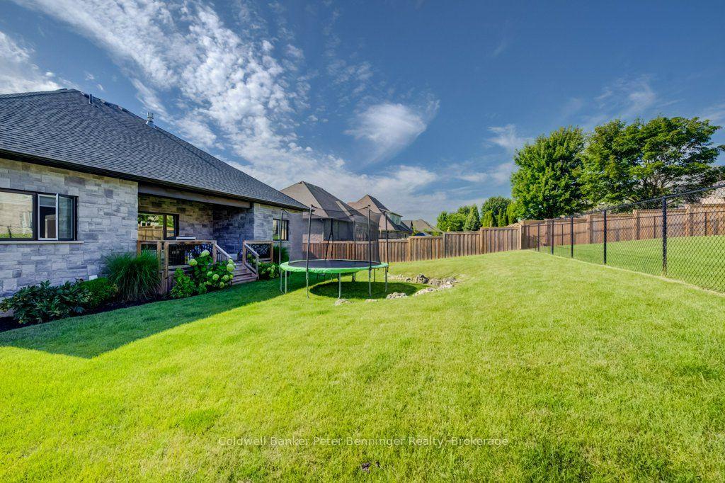 Photo 37 of 354 Westwood Drive, Brockton — HOMEH
