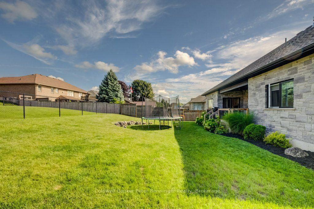 Photo 39 of 354 Westwood Drive, Brockton — HOMEH