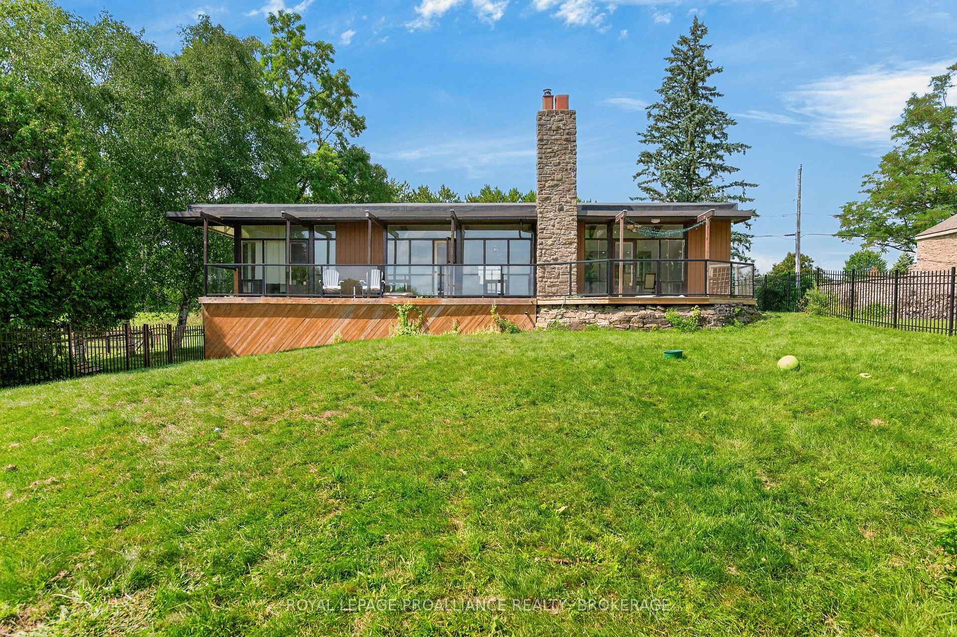Photo 32 of 1103 County Road 2, Elizabethtown-Kitley, Elizabethtown Kitley (Old Kitley) Twp — HOMEH
