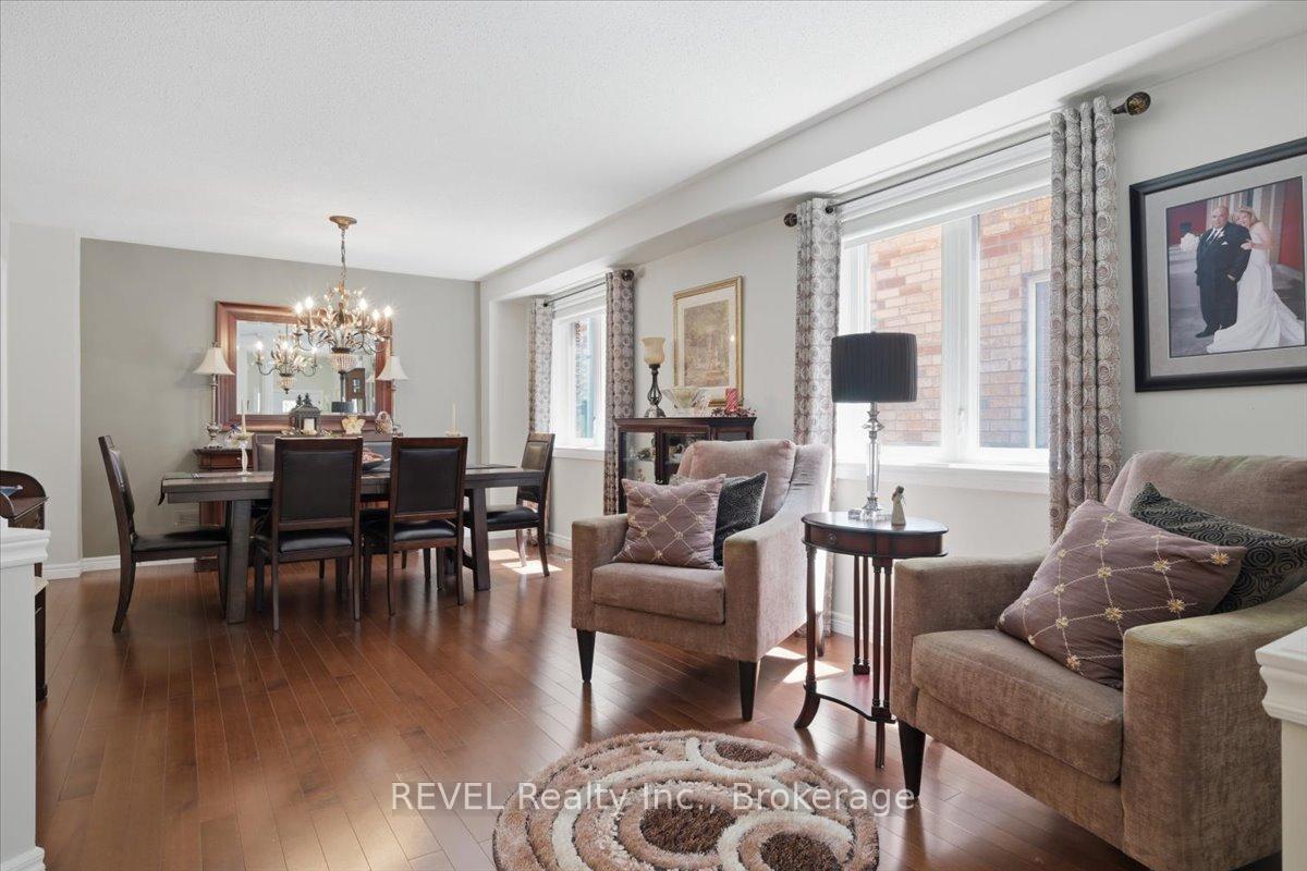 Photo 9 of 4819 Bloomburg Drive, Mississauga, Churchill Meadows — HOMEH
