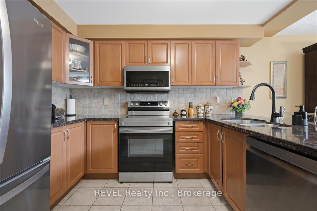 Photo 15 of 4819 Bloomburg Drive, Mississauga, Churchill Meadows — HOMEH